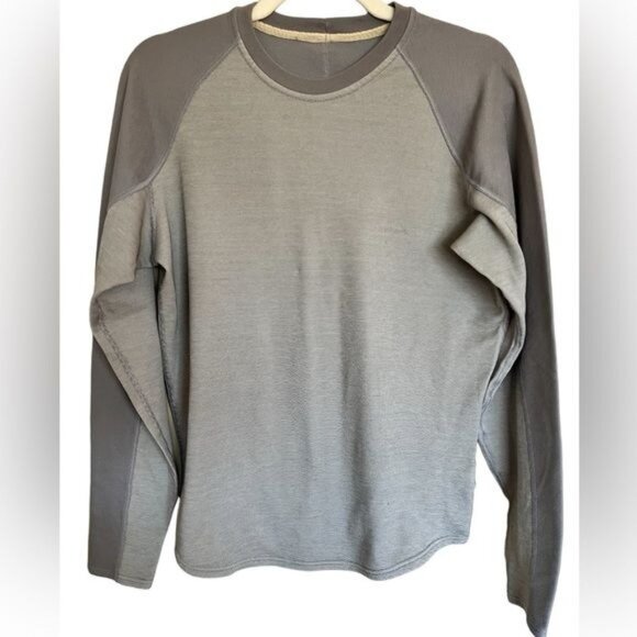 Patagonia Men's Capilene Long Sleeve Gray Crew Neck Style 44420 Size Medium - Picture 1 of 9